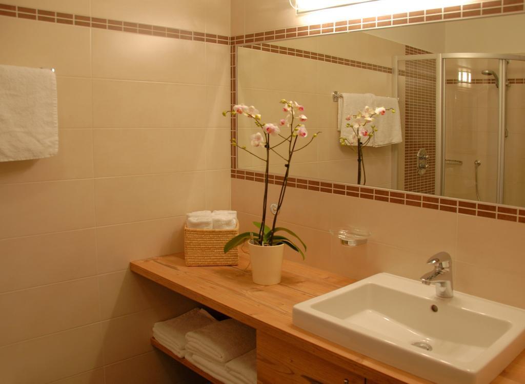 Niedermairhof Villa Falzes Room photo
